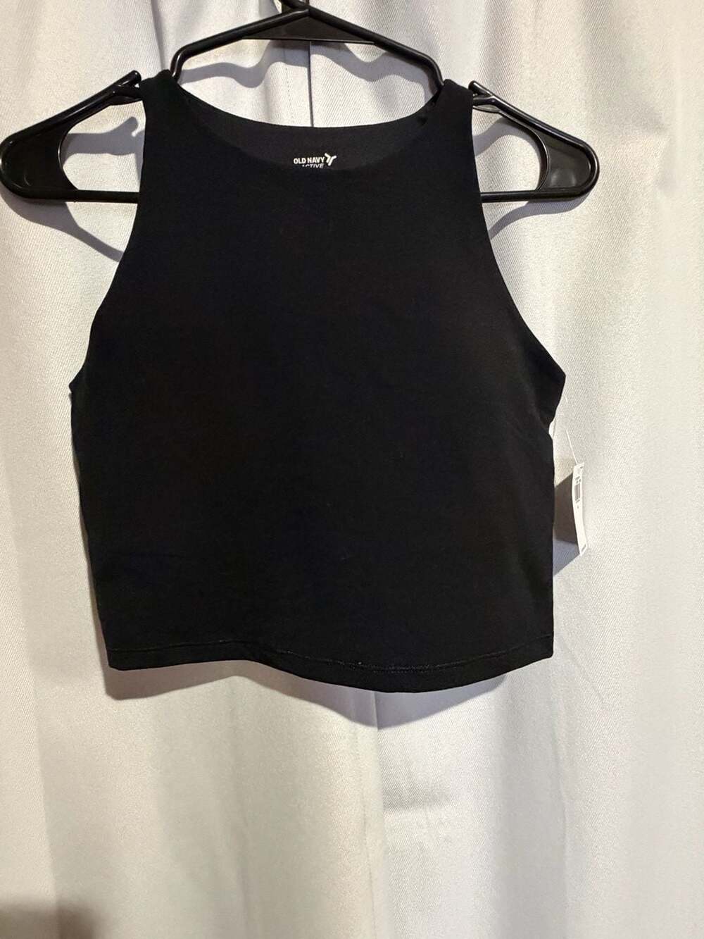 Old Navy PowerChill Light Support Go-Dry High-Neck Crop Tank Top Black Size M